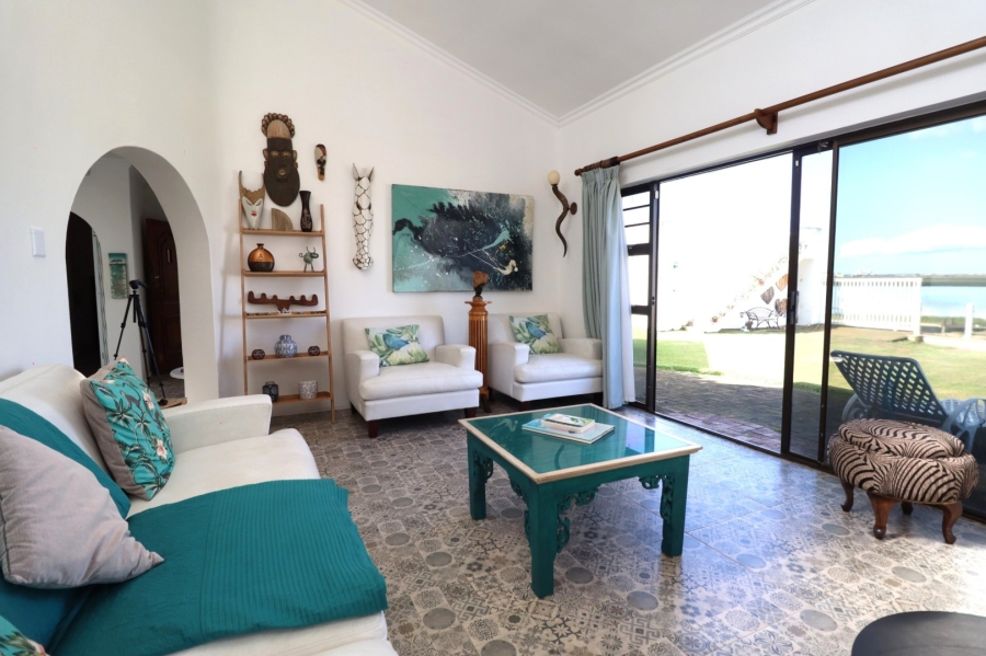 4 Bedroom Property for Sale in Amsterdamhoek Eastern Cape